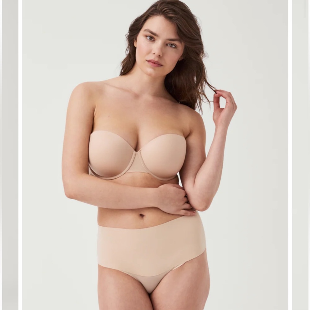 NWT SPANX Up For Anything Strapless Bra